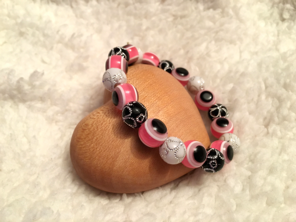 Perlen-Armband rosa-schwarz-weiß